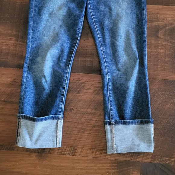 Joe's Jeans Sibyl Cuffed/Cropped Jean - size 27" - Picture 2 of 10